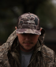 The Feather - 5 Panel Dark Camo