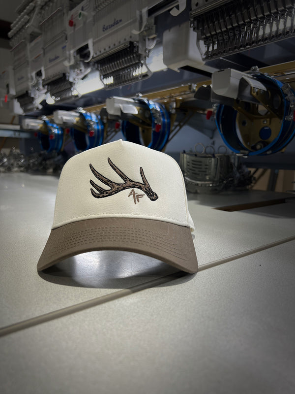 The Antler - Walnut/Cream