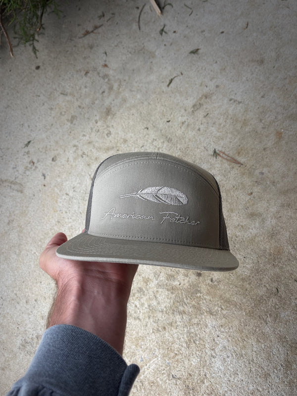 7 Panel - Pale Khaki Feather