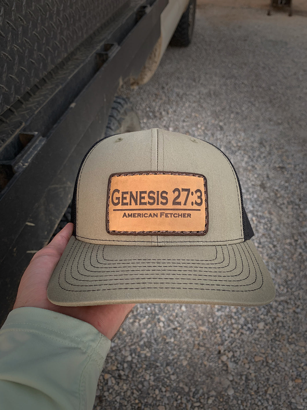 Moss/Black — Genesis 27:3
