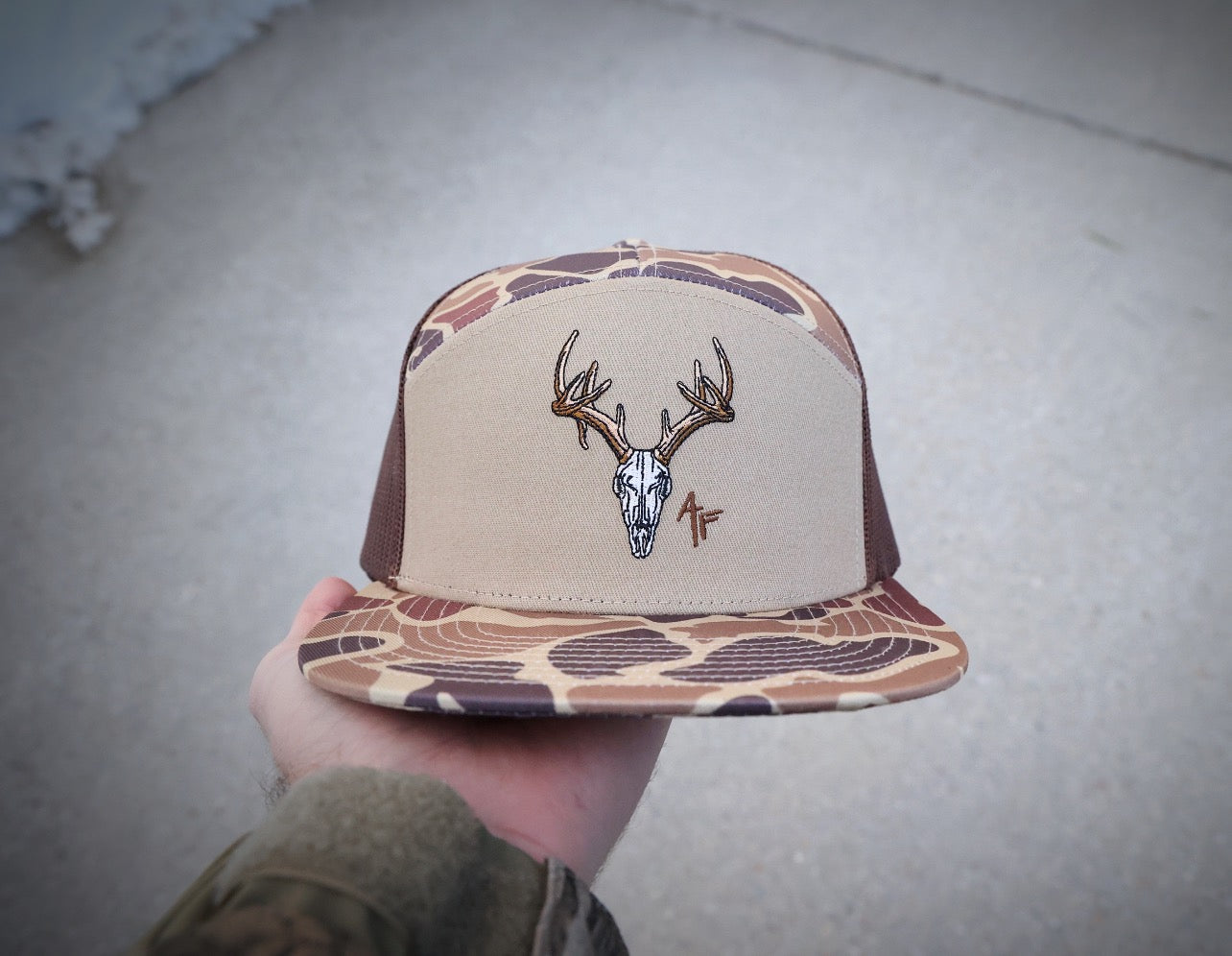 European Skull — 7 Panel Duck Camo